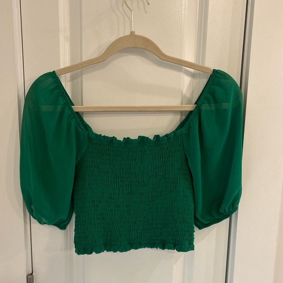 Altar’d State Green Puff Sleeve Ruched Crop Top - Picture 2 of 3